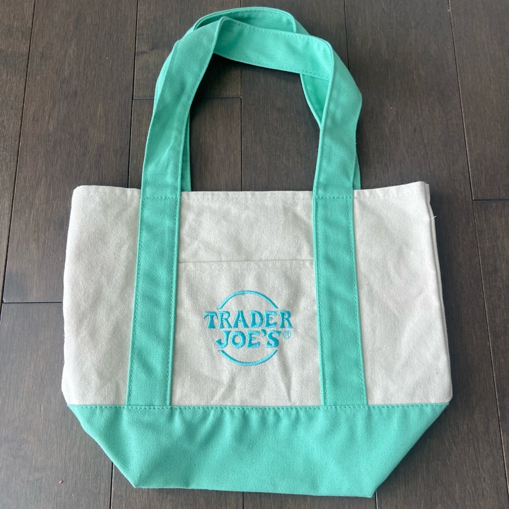 Trader Joes Mini Pastel Green Canvas Tote Bag - NWOT